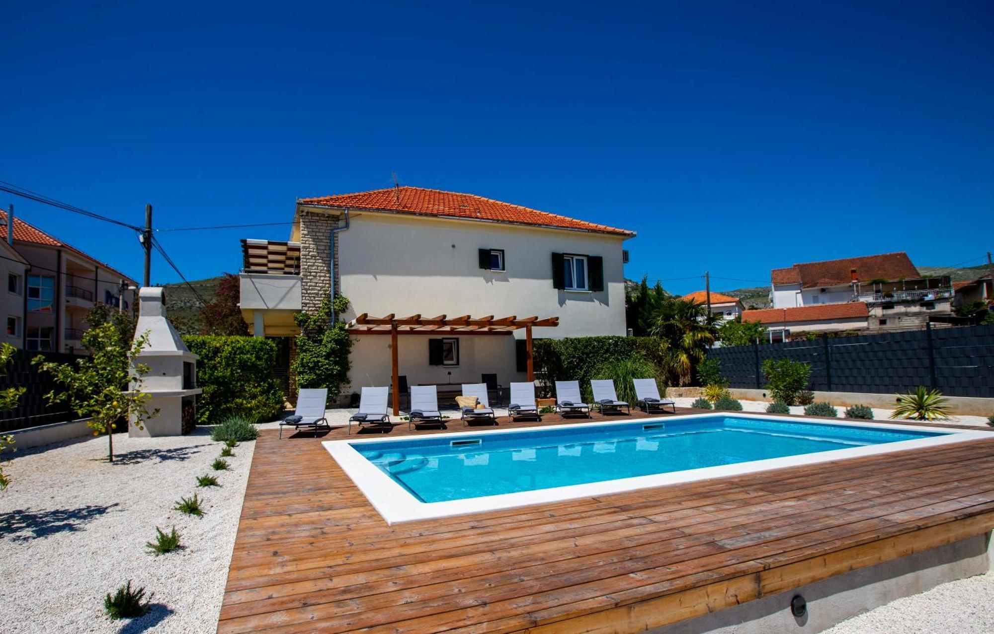 تروغير Apartment Laura المظهر الخارجي الصورة